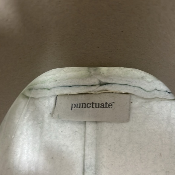 Punctuate Felted Tote Bag PINE CONES New Without Tags. 20.5”W X 13.5”H X 6”D - Picture 6 of 8